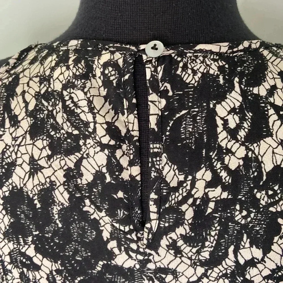 Violet & Claire | Tank Top Blouse - Picture 6 of 8